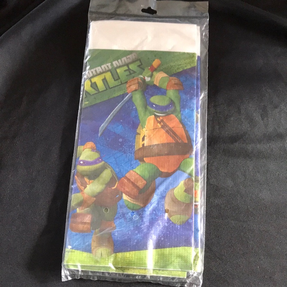 TEENAGE MUTANT NINJA TURTLES 2012 Paper Tablecloth~NIP